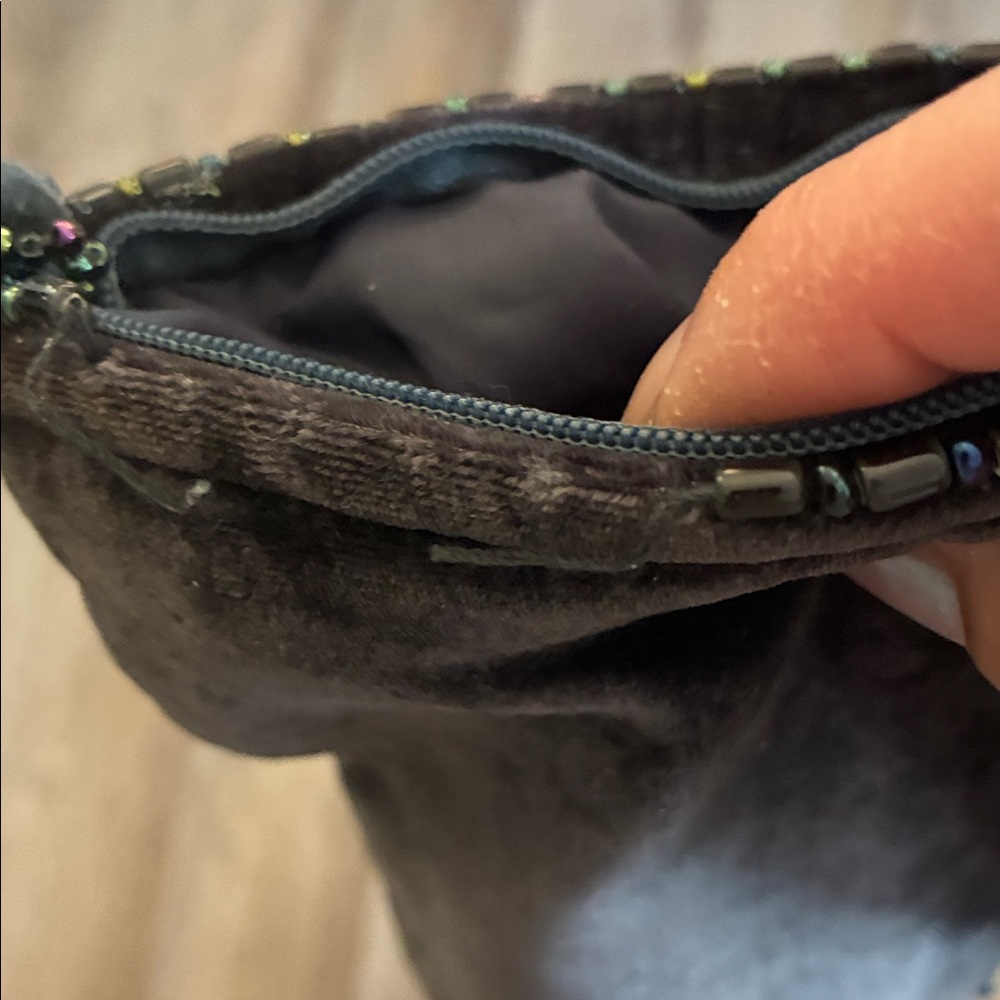 Boho Velvety purse - Picture 7 of 8